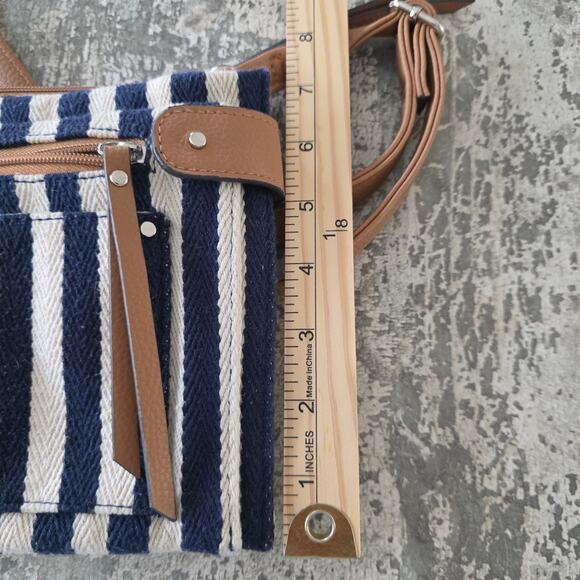 Rosetti Zuma Lizzie Shai Mini Crossbody Navy & White Canvas - Picture 13 of 13
